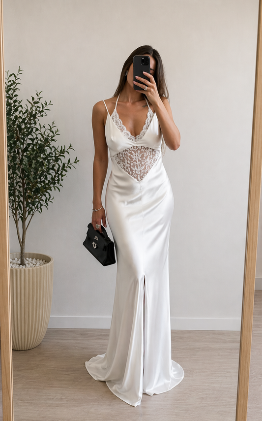 Vestido Largo Satinado con Encaje