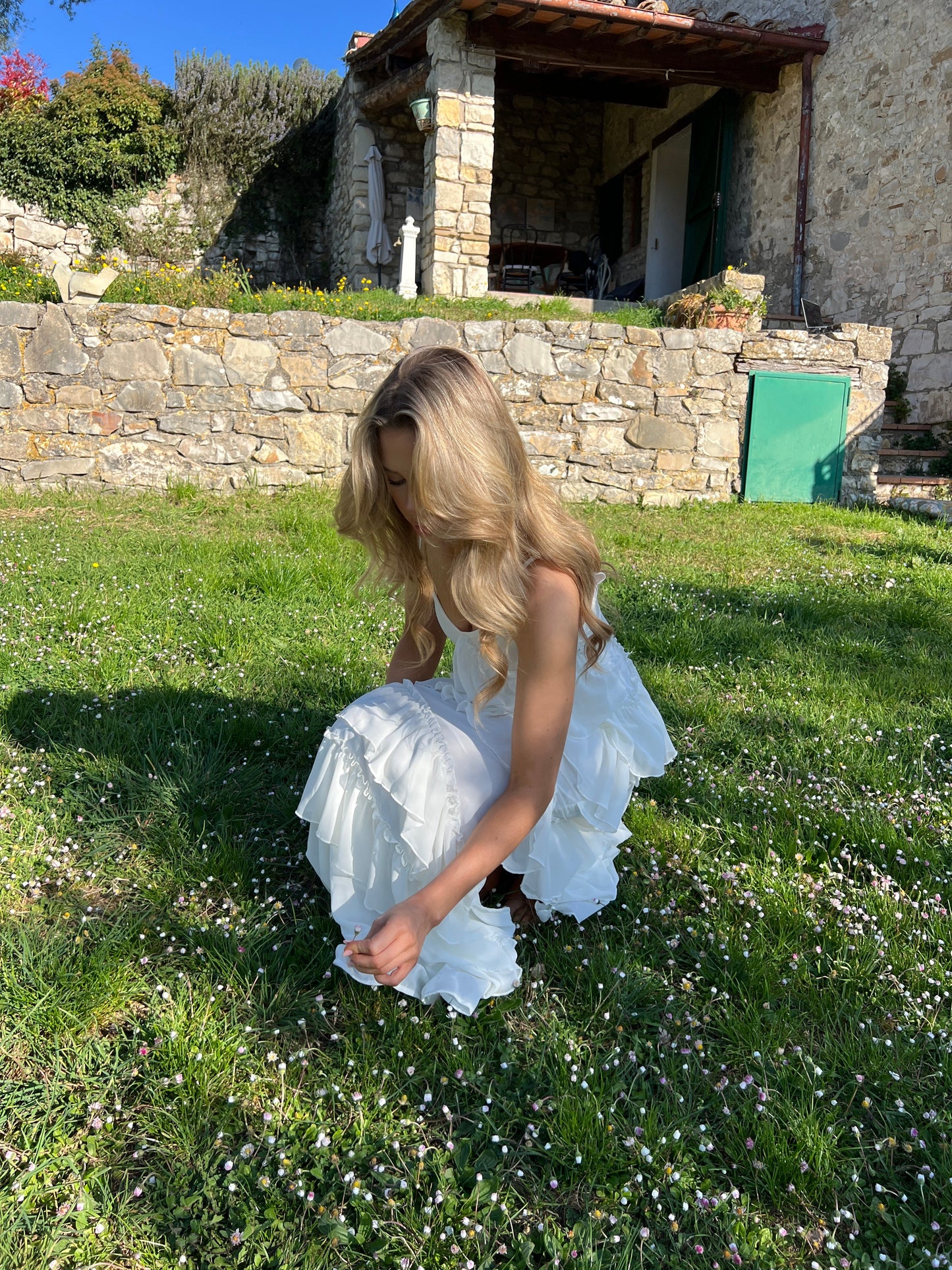 Rie maxi ruffle dress - White - Martina Montes - imagen 3