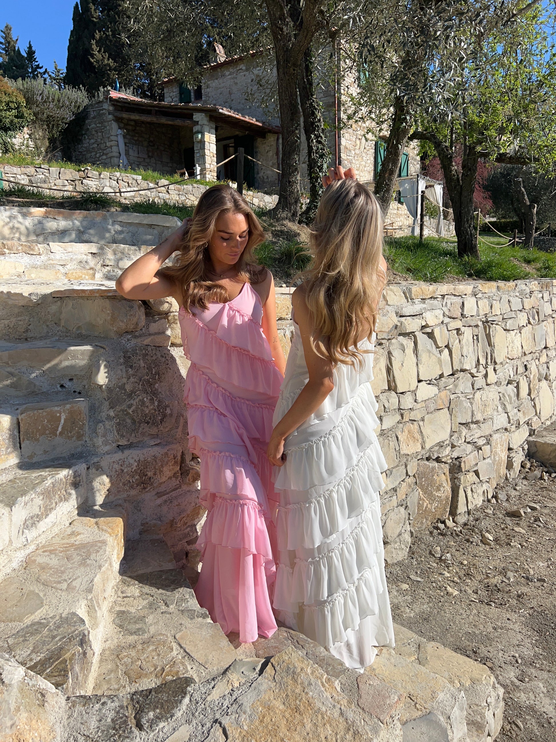 Rie maxi ruffle dress - White - Martina Montes - imagen 13